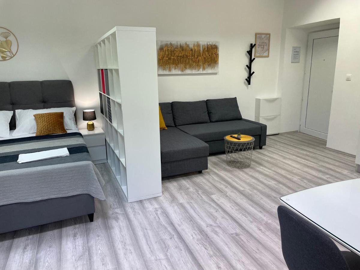 Apartment Studio Beauty In Centar Pula Ngoại thất bức ảnh