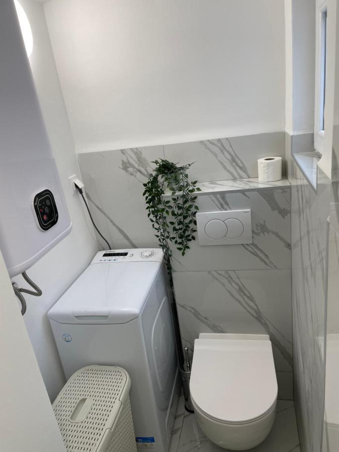 Apartment Studio Beauty In Centar Pula Ngoại thất bức ảnh